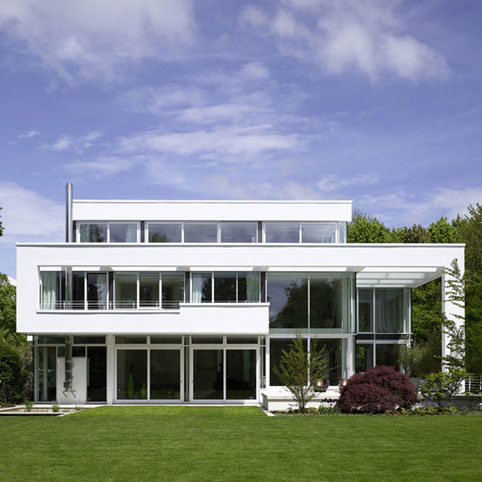 Modern Villas: dibelius-architekten-vpark1.jpg